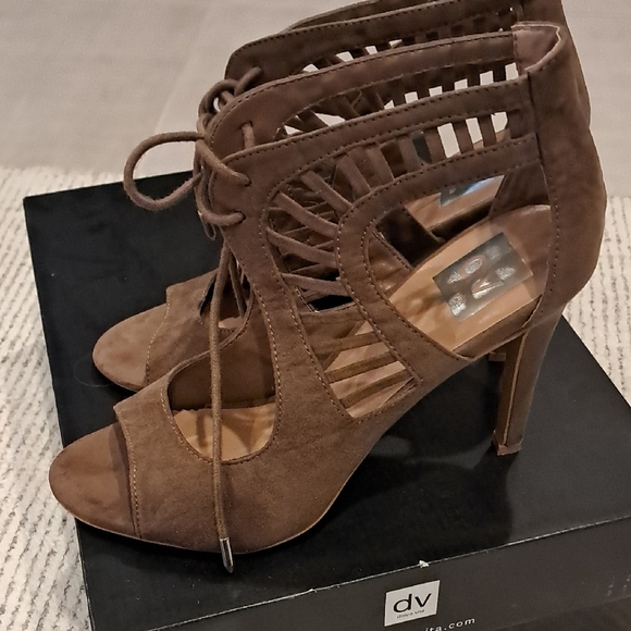 DV by Dolce Vita Lace-Up Suede Brown Heels Size 8 - Picture 3 of 12